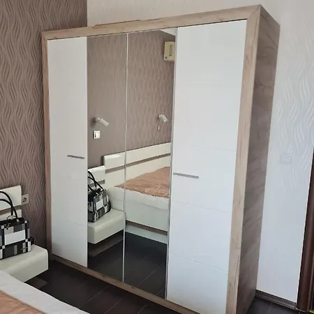 Apartamento Dolce 2, *