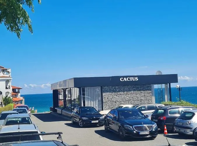 Dolce 2, * Свети Влас